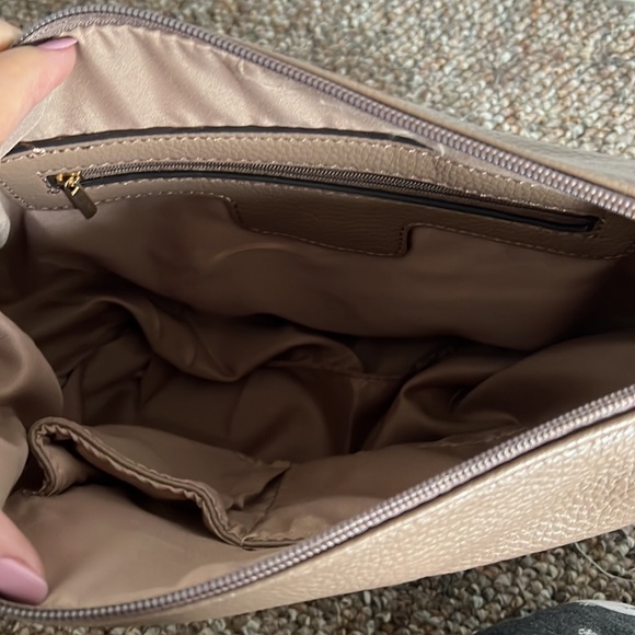 Women Faux Leather Multi Shoulder Bag W/ Small Pouch 2Pcs! - Picture 5 of 6